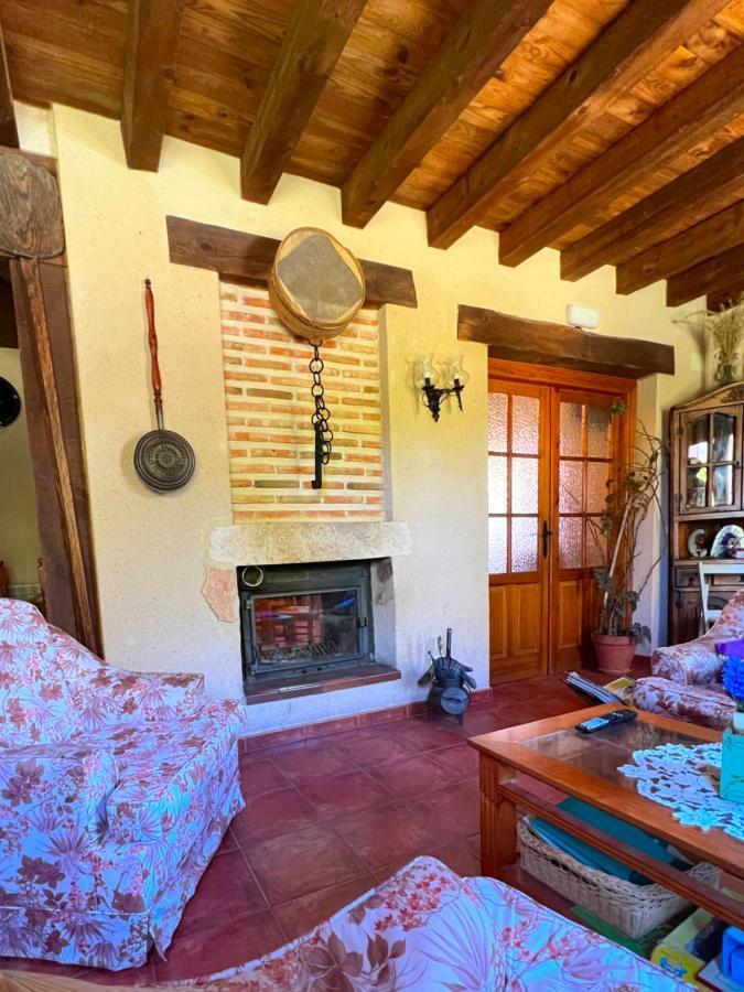 Hotel Rural La Huerta Montejo de la Vega de la Serrezuela Exteriör bild